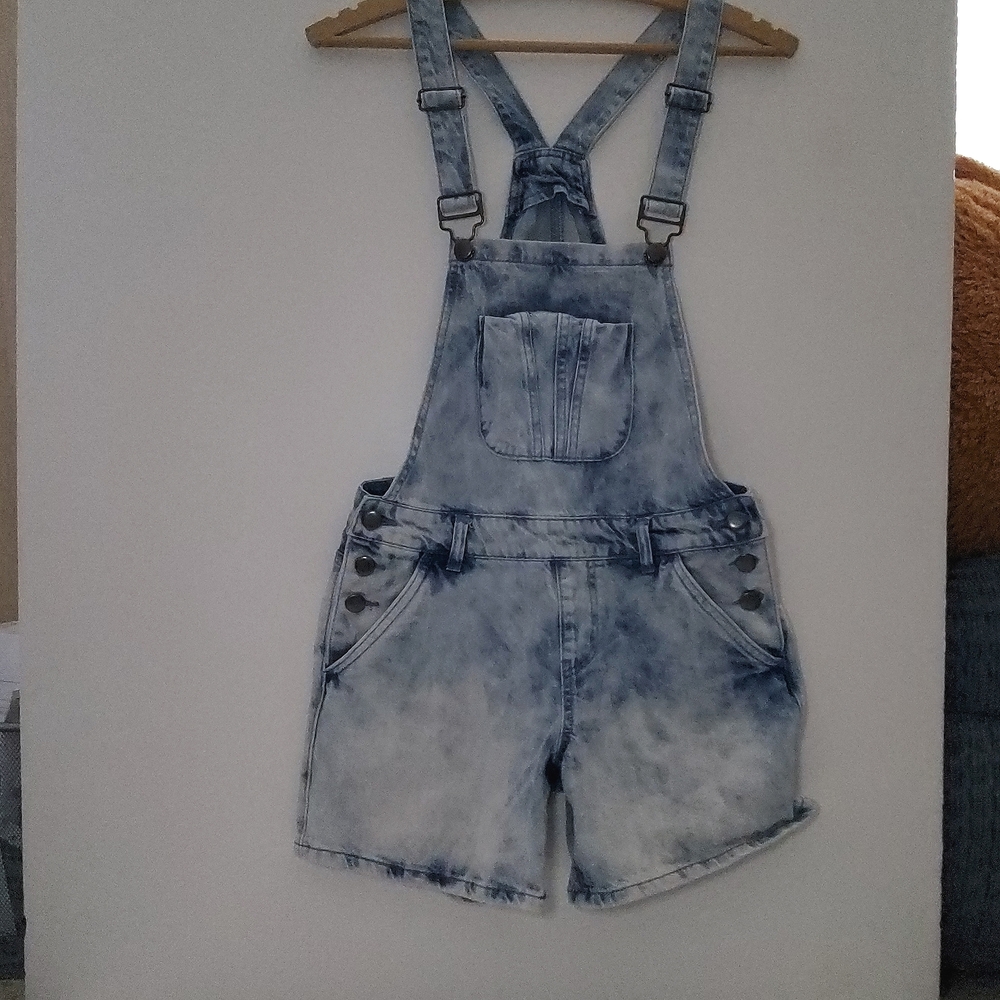 Forever 21 overall shorts